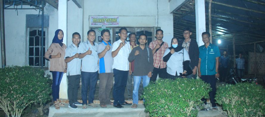 Antusias Warga Desa Karya Mulya Hadiri Pemutaran Film