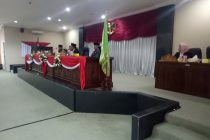 RAPAT PARIPURNA KE  VIII MRAPAT PARIPURNA KE  VIII MASA PERSIDANGAN KE I TAHUN 2019.