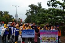 JALAN SANTAI DAN AKSI PUNGUT SAMPAH