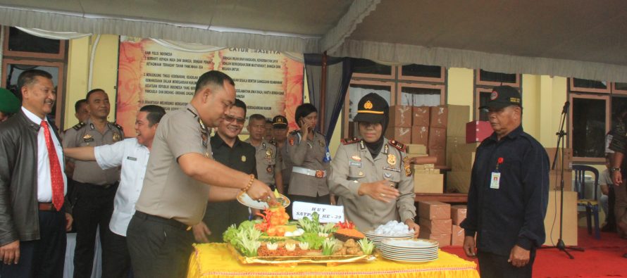 HUT SATPAM KE-39 DI HALAMAN MAPOLRES KOTA PRABUMULIH.