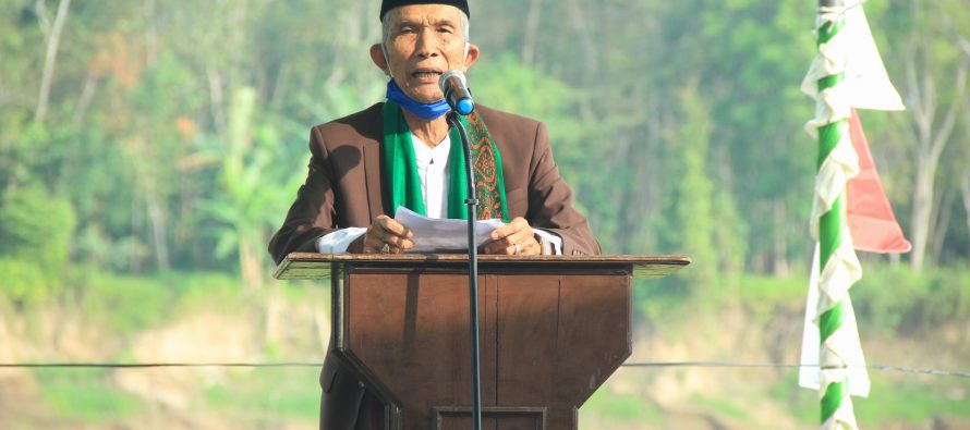 Walikota hadiri Sholat Idul Adha 1441 H dan Serahkan dua Hewan Kurban di Kelurahan Payu Putat
