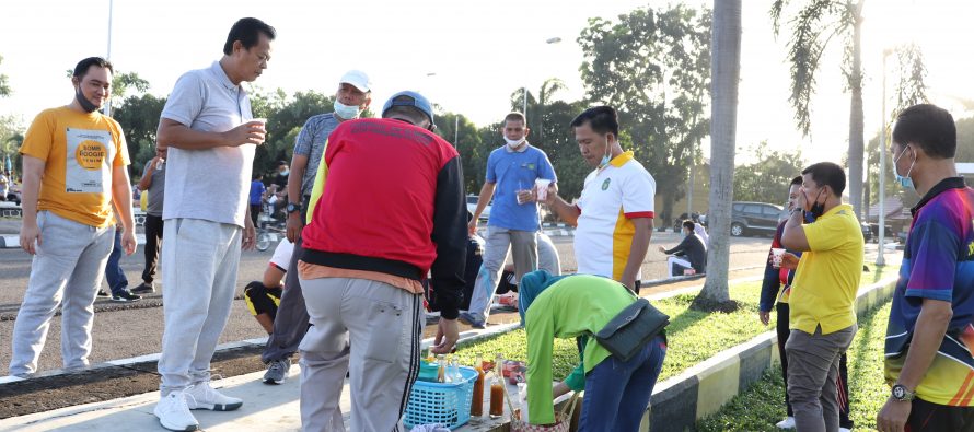 SENAM PAGI DI LAPANGAN KANTOR PEMERINTAH KOTA PRABUMULIH.