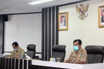 RAPAT KOORDINASI PENYEMPROTAN CAIRAN DISINFEKTAN SERENTAK DI SELURUH WILAYAH KOTA PRABUMULIH DI RUANG RAPAT LT. I KOTA PRABUMULIH