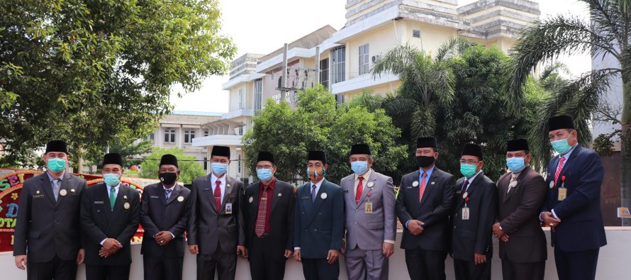 ACARA RAPAT PARIPURNA ISTIMEWA DPRD KOTA PRABUMULIH DALAM RANGKA PERINGATAN HARI JADI KE 19 KOTA PRABUMULIH TAHUN 2020 DI RUANG RAPAT PARIPURNA DPRD KOTA PRABUMULIH