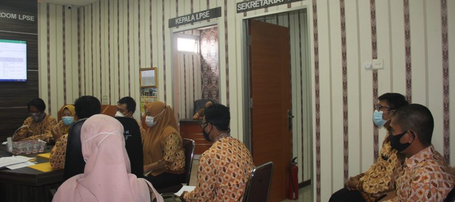 RAPAT SBE ( SISTEM BERBASIS ELEKTRONIK) di Lt.II Kominfo KOTA PRABUMULIH