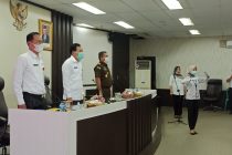 Penandatanganan bersama antara Bapenda Kota Prabumulih dengan Kejaksaan Negeri Kota Prabumulih