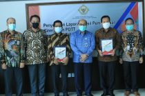 Penyerahan Laporan Hasil Pemeriksaan Kinerja Atas Efektivitas Pengelolaan Sistem Pemerintah Berbasis Elektronik (SPBE) TA 2019-2020