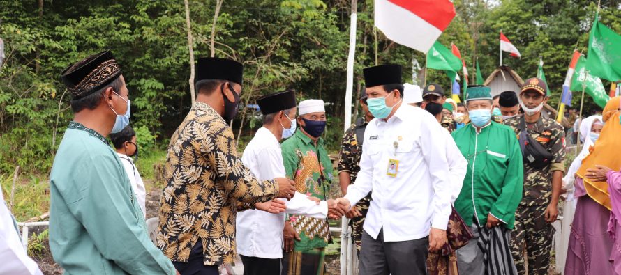 Peresmian Pondok Pesantren Salafiah Putihan yang berada di Kelurahan Sindur Kecamatan Cambai Kota Prabumulih.