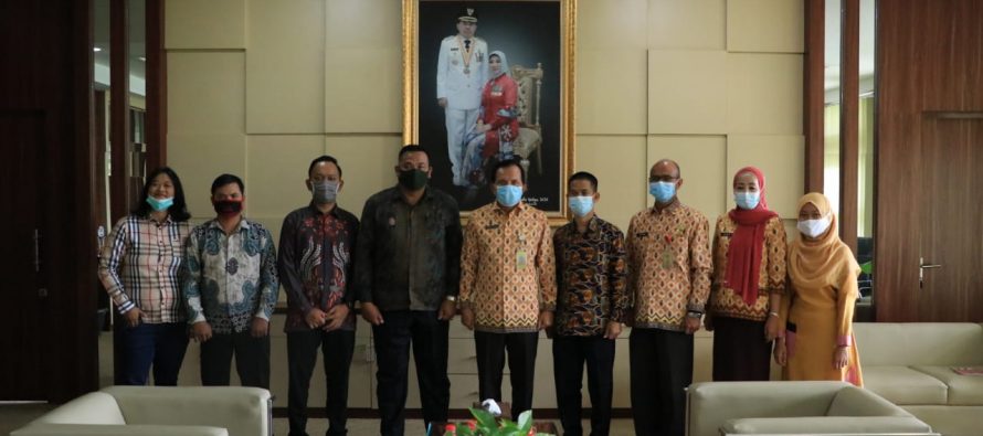 Audiensi Silaturahmi dengan Pemerintah Kota Prabumulih Sekaligus untuk Perancangan Peresmian Lembaga Bantuan Hukum Prabumulih Sebenean