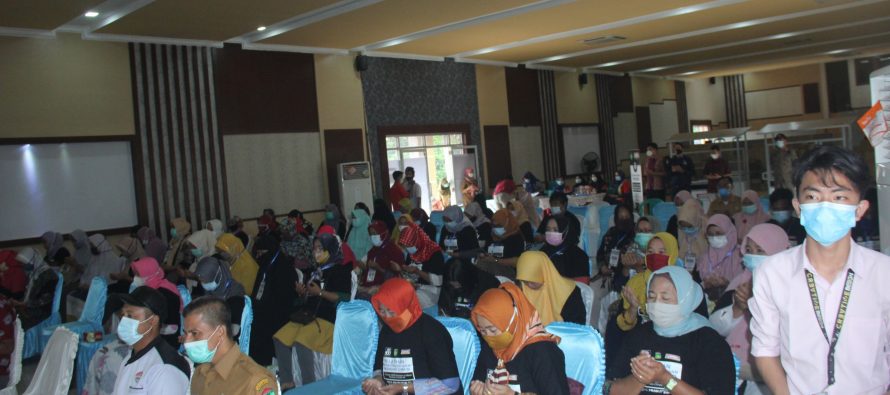 Peresmian Seminar UMKM Indomaret 2021 di Gedung Kesenian Rumah Dinas Walikota Prabumulih.