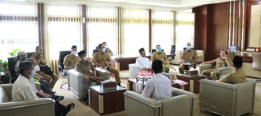 Audiensi Panitia Pembangunan Masjid Darul Muslimin Dengan Pemerintah Kota