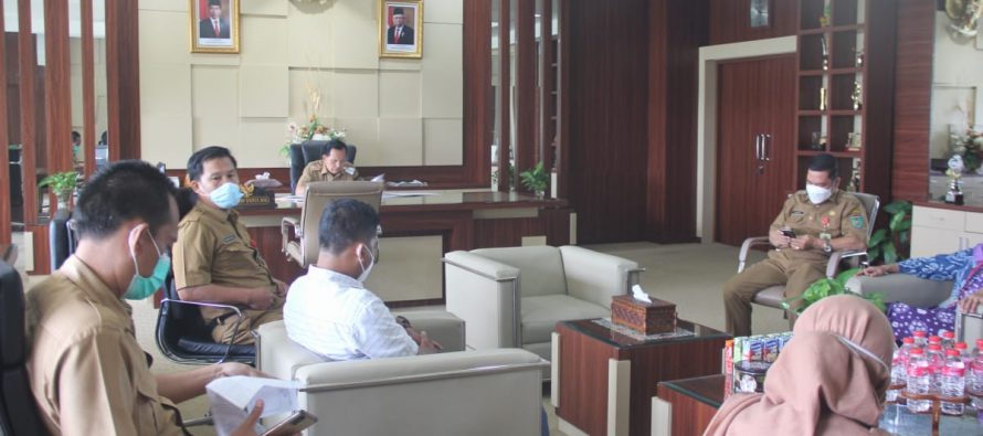Audiensi Sumatera Ekspres dengan Pemerintah Kota Prabumulih terkait Penawaran Publikasi Program Pemerintah Kota Prabumulih Tahun 2021 dan Rekaman Podcast bersama Sumeks.