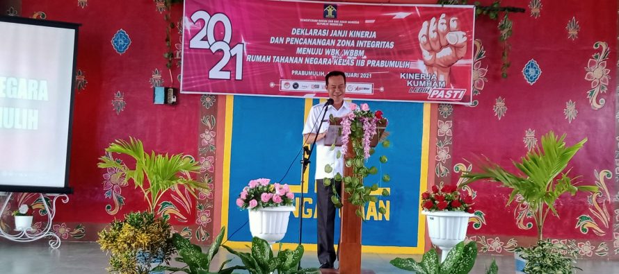 Kegiatan Penanda Tanganan Janji Kinerja Tahun 2021 serta Pencanangan Pembangunan Zona Integritas Menuju WBK / WBBM Tahun 2021. Di Lapangan Upacara Rutan Kelas II B Prabumulih.