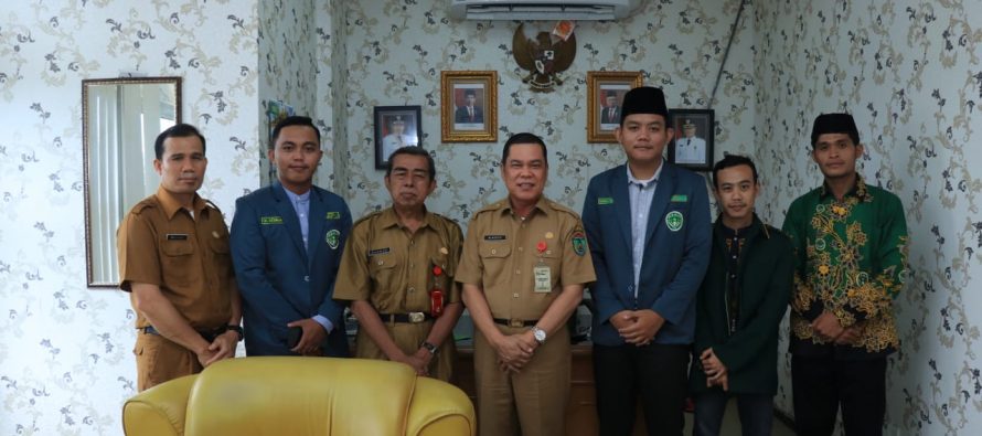 Audiensi Pimpinan Cabang Ikatan Pelajar Nahdlatul Ulama Kota Prabumulih dengan Pemerintah Kota Prabumulih Sehubungan akan Diadakannya Program Kerja Pimpinan Cabang Ikatan Pelajar Nahdlatul Ulama Kota Prabumulih (PC IPNU PRABUMULIH) Periode 2021-2023. Di Ruang Kerja Asisten III Pemerintah Kota Prabumulih