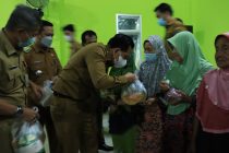 Walikota Hadiri Operasi Pasar Murah di Kecamatan RKT