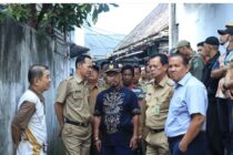 Wakil Walikota Prabumulih H.Andriansyah Fikri,SH meninjau lokasi Korban kebakaran Lorong 99 Pasar Inpres