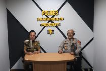 Walikota Prabumulih menjadi narasumber pertama yang hadir dalam podcast perdana bersama Polres Kota Prabumulih di Mini Studio Podcast Polres Prabumulih