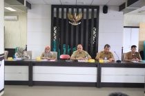 Asisten I Setda Kota Prabumulih Drs. Aris Priadi, SH, M.Si menghadiri rapat persiapan pra triwulan l Tahun 2023