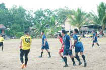 Epil Mantap FC melawan Persipra AllStar Prabumulih di lapangan desa Epil Kecamatan Lais Kabupaten Musi Banyuasin