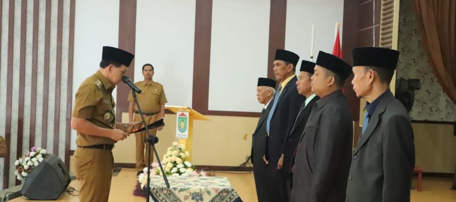 Walikota Prabumulih Ir.H.Ridho Yahya, MM. Melantik Pengurus Badan Amil Zakat Nasional (Baznas) Kota Prabumulih Periode 2023-2028