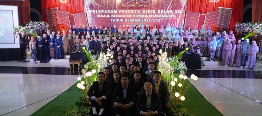 Ir. H Ridho Yahya, MM Hadiri Acara Pelepasan Siswa dan Siswi SMA Negeri 01 Prabumulih Angkatan 59