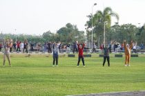 Wakil Walikota Prabumulih, H. Andriansyah Fikri, S. H, Membersamai Senam Pagi Bersama di Halaman Kantor Pemerintah Kota Prabumulih