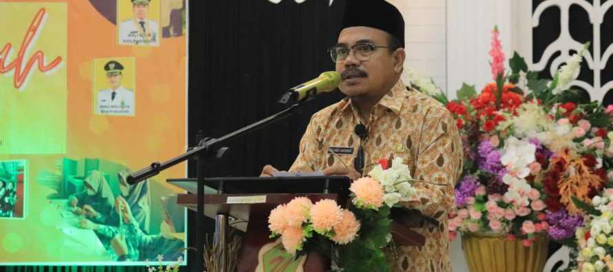 Staf Ahli Walikota Bidang Ekonomi dan Pembangunan, Bapak Mulyadi Karoman, S. Pd Menghadiri Kegiatan Haflah Akhirussanah Angkatan Ke 8 SMP IT Ishlahul Ummah Prabumulih