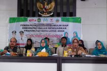 Staff Ahli Bidang Ekonomi dan Pembangunan Drs. Mulyadi Karoman Mengikuti Kegiatan Video Conference Tentang Pelaksanaan Verifikasi Lapangan Evaluasi Kota Layak Anak (KLA)
