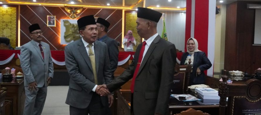 RAPAT PARIPURNA XIX, XX, XXI MASA PERSIDANGAN KE III DPRD KOTA PRABUMULIH