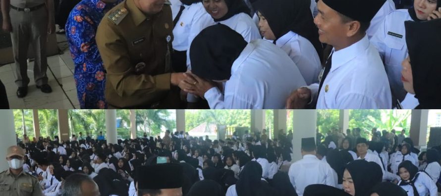 PELANTIKAN DAN PENYERAHAN SK PPPK TENAGA KESEHATAN DAN GURU FORMASI TAHUN 2022 DI LINGKUNGAN PEMERINTAH KOTA PRABUMULIH