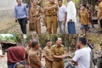 WALIKOTA PRABUMULIH RIDHO YAHYA SERAHKAN BANTUAN LANGSUNG KEPADA KORBAN KEBAKARAN DI GUNUNG IBUL TIMUR