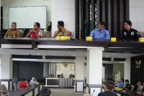 ACARA AUDIENSI KOMITE OLAHRAGA NASIONAL INDONESIA (KONI) KOTA PRABUMULIH DENGAN PEMERINTAH KOTA PRABUMULIH