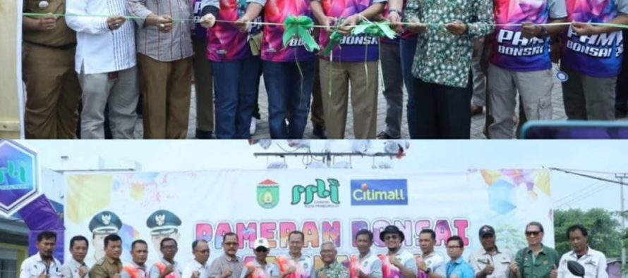 PEMBUKAAN PAMERAN BONSAI  DALAM RANGKA MEMERIAHKAN HUT RI KE 78 DAN HUT KOTA PRABUMULIH
