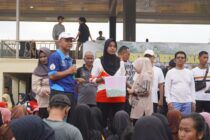 Senam Pagi Bersama Masyarakat di Taman Kota Prabujaya