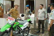 Kegiatan Penyerahan Piagam Penghargaan Pada Apel Bulanan Pemerintah Kota Prabumulih