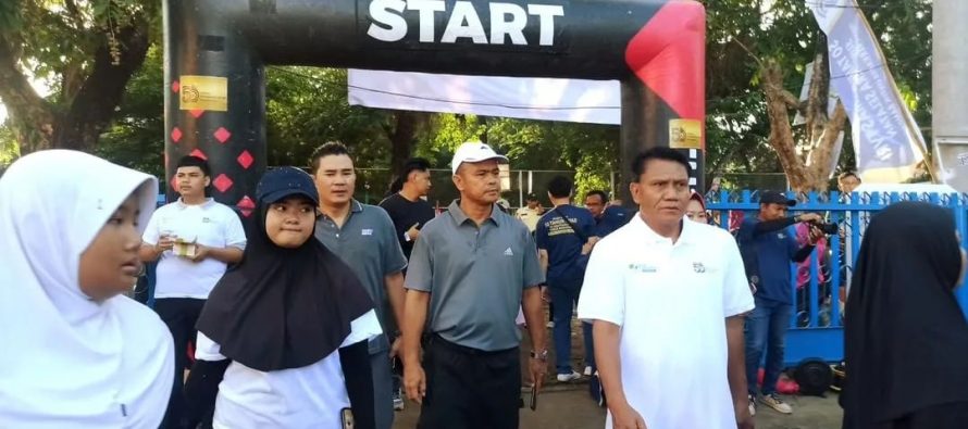 kegiatan jalan sehat HUT ke-50 tahun Televisi Republik Indonesia (TVRI) Stasiun Sumatera Selatan