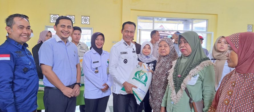 Pj.Walikota Prabumulih H.Elman,ST.MM Launching Penyaluran Cadangan Pangan Pemerintah ( CPP) Tahap II bulan mei 2024