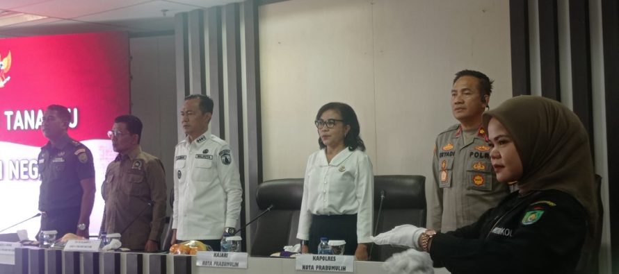 Penjabat Walikota Prabumulih, H. Elman, ST, MM memimpin Rapat Koordinasi Forum Koordinasi Pimpinan Daerah (FORKOPIMDA) Kota Prabumulih dalam rangka Persiapan Pelaksanaan Pilkada Serentak tahun 2024
