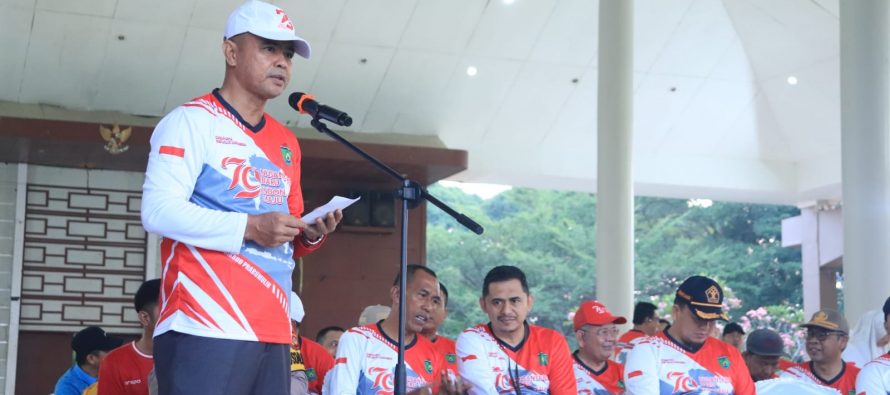 Dalam rangka memperingati HUT RI ke-79, Pemerintah Kota Prabumulih melalui Dinas Pendidikan dan Kebudayaan menggelar lomba gerak jalan untuk pelajar dan masyarakat umum.