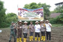 PJ SEKDA KOTA PRABUMULIH MENGHADIRI LAUNCHING GUGUS TUGAS POLRI MENDUKUNG KETAHANAN PANGAN SECARA VIRTUAL