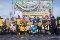 PJ WALIKOTA PRABUMULIH DAN FORKOPIMDA MENANAM BAWANG MERAH DALAM RANGKA PENGENDALIAN INFLASI
