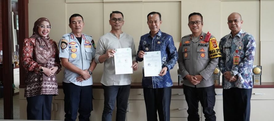 Penjabat Walikota Prabumulih Tandatangani Kesepakatan Pembangunan Kembali Gapura Selamat Datang