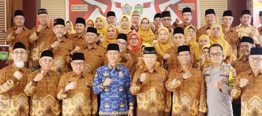 Pengukuhan Pengurus Persatuan Wredetama Republik Indonesia (PWRI) Masa Bakti 2024-2029