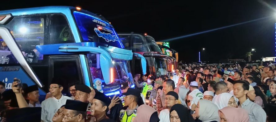 PRABUMULIH – Sebanyak 196 jemaah haji asal Kota Prabumulih resmi kembali ke tanah air dan menyandang gelar Haji dan Hajjah setelah menunaikan rukun Islam kelima di Tanah Suci.