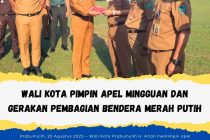 WALI KOTA PIMPIN APEL MINGGUAN DAN GERAKAN PEMBAGIAN BENDERA MERAH PUTIH