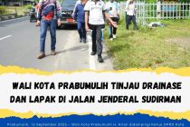 Wali Kota Prabumulih Tinjau Drainase dan Lapak di Jalan Jenderal Sudirman