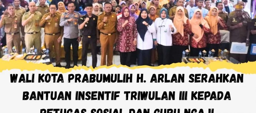 Wali Kota Prabumulih H. Arlan Serahkan Bantuan Insentif Triwulan III kepada Petugas Sosial dan Guru Ngaji