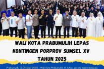 WALI KOTA PRABUMULIH LEPAS KONTINGEN PORPROV SUMSEL XV TAHUN 2025