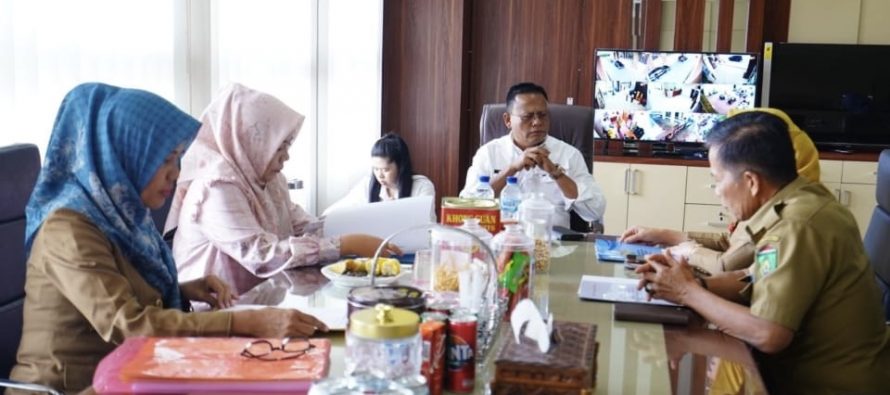 Audiensi Disperindag Kota Prabumulih dengan Wali Kota Prabumulih Terkait Hasil Kunjungan ke Kota Pekalongan, Cirebon, dan Lampung tentang Pengembangan Batik Prabumulih