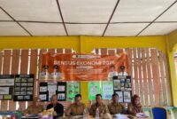 Sekda Prabumulih Tinjau Lapangan Dan Fasilitasi Tapal Batas Di Kelurahan Gunung Kemala